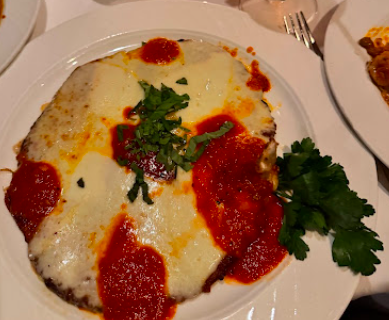 Il Mulino signature dishes Veal Parmigiana
Spaghetti Carbonara
Osso Buco